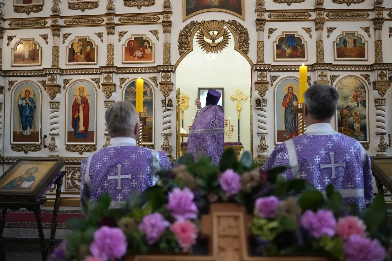 С воскресным днем, дорогие братья и сестры!