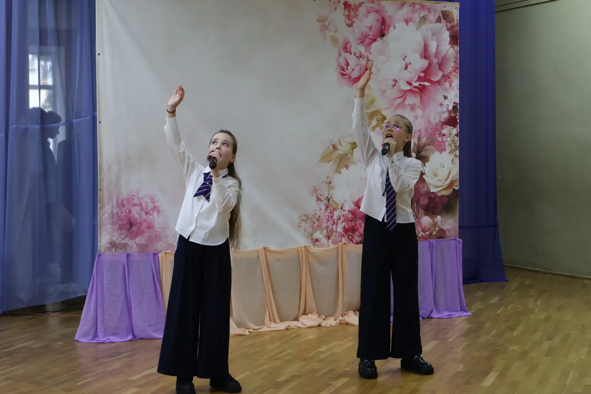 🌷 Праздничный концерт " Самым нежным!"    🎶 Сегодня в стенах нашего лицея состоялся незабываемый веч