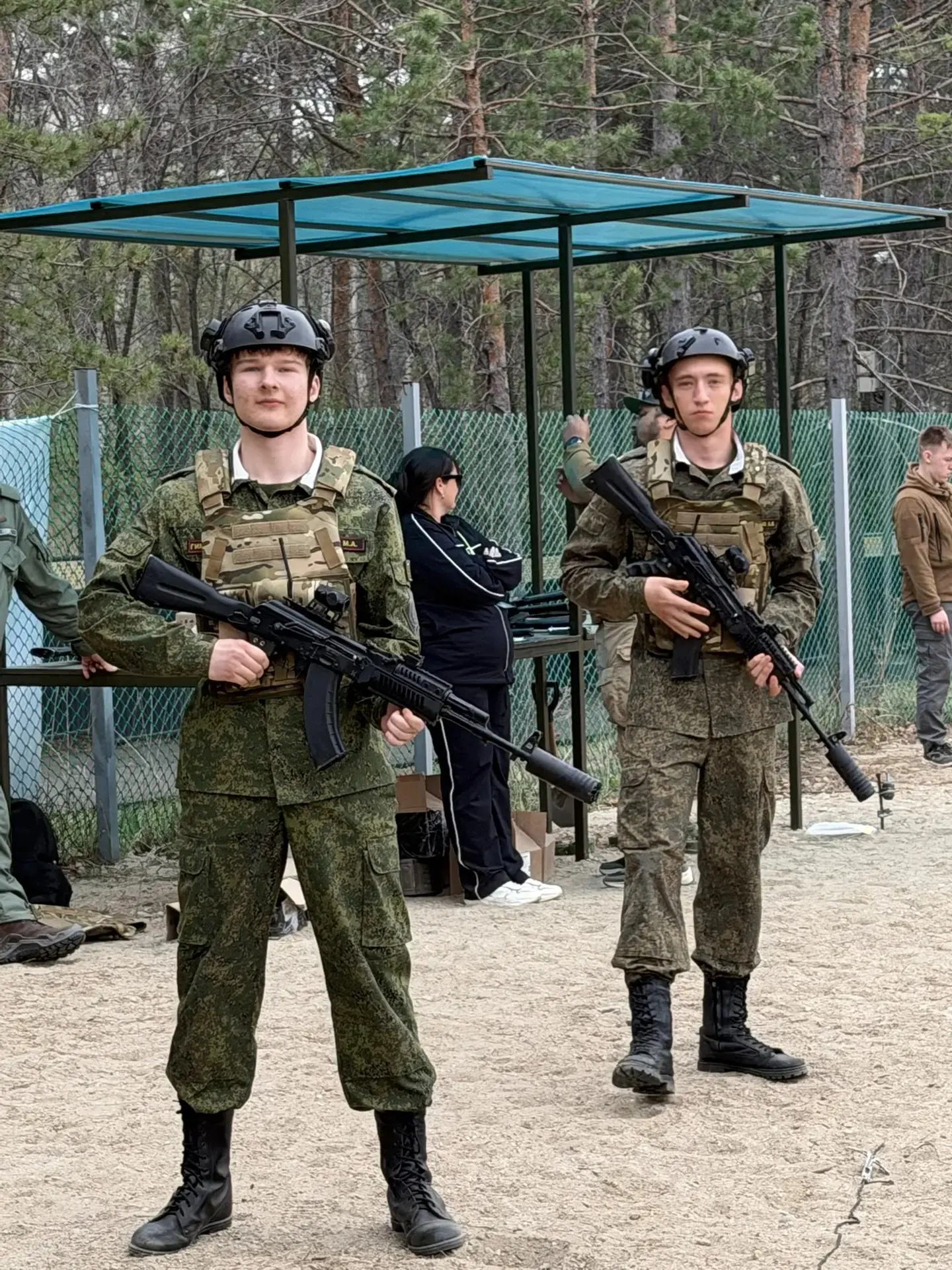 🔥  Команда 10В класса гимназии приняла участие в  региональном этапе военно-патриотической игры «Зар