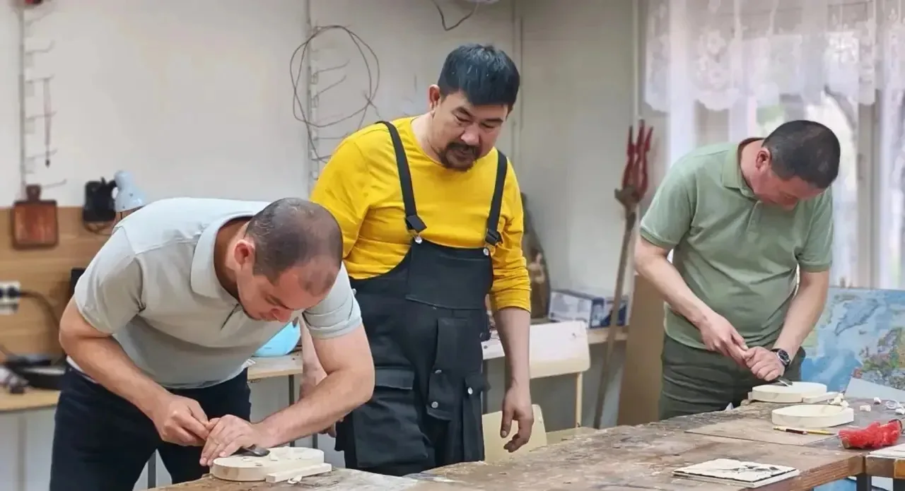В Астраханском колледже индустрии красоты дан старт профориентационной реабилитационной...