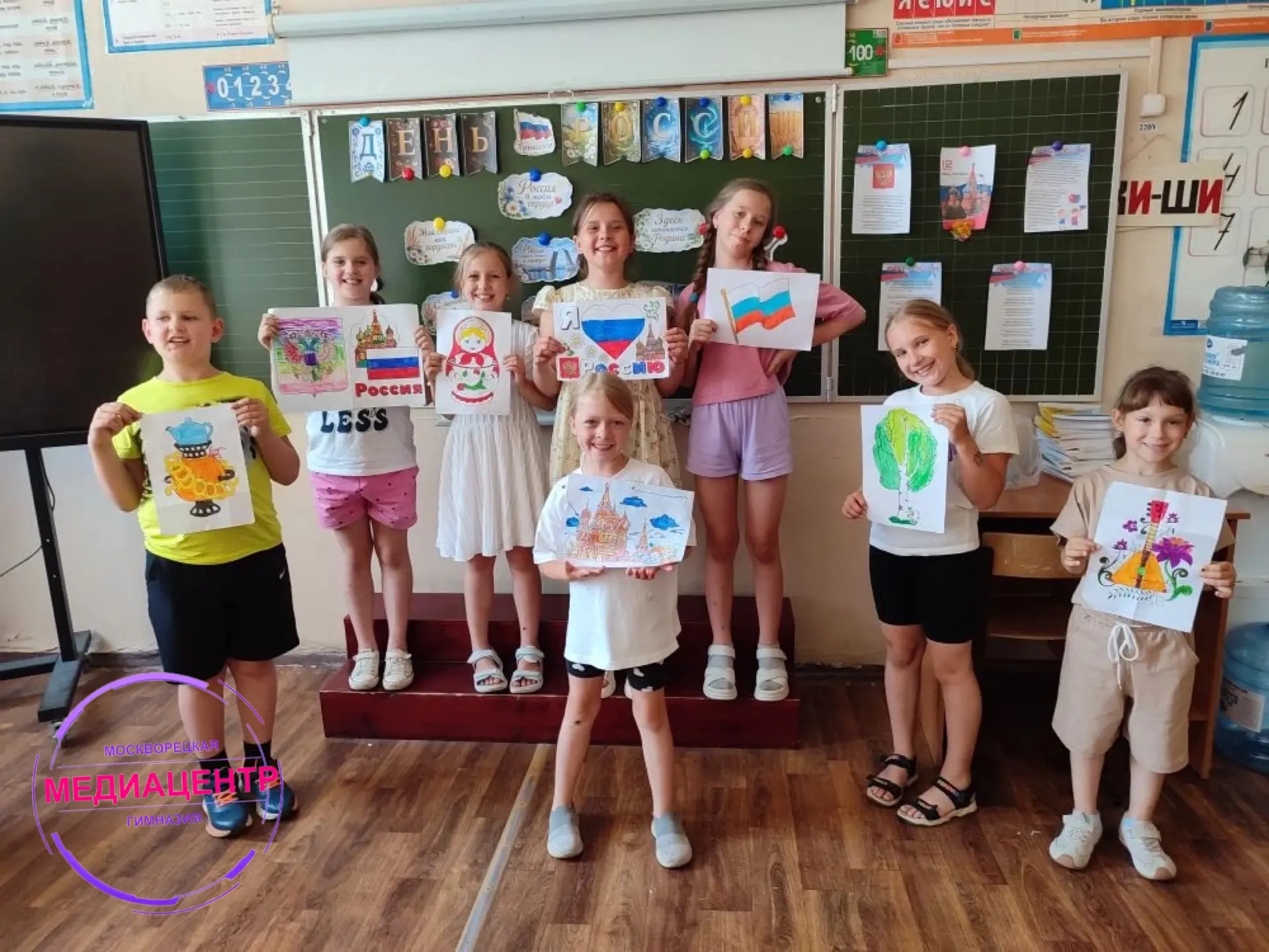 🇷🇺Главный праздник нашей большой страны отряды школьного лагеря «Бригантина» встретили невероятно 
