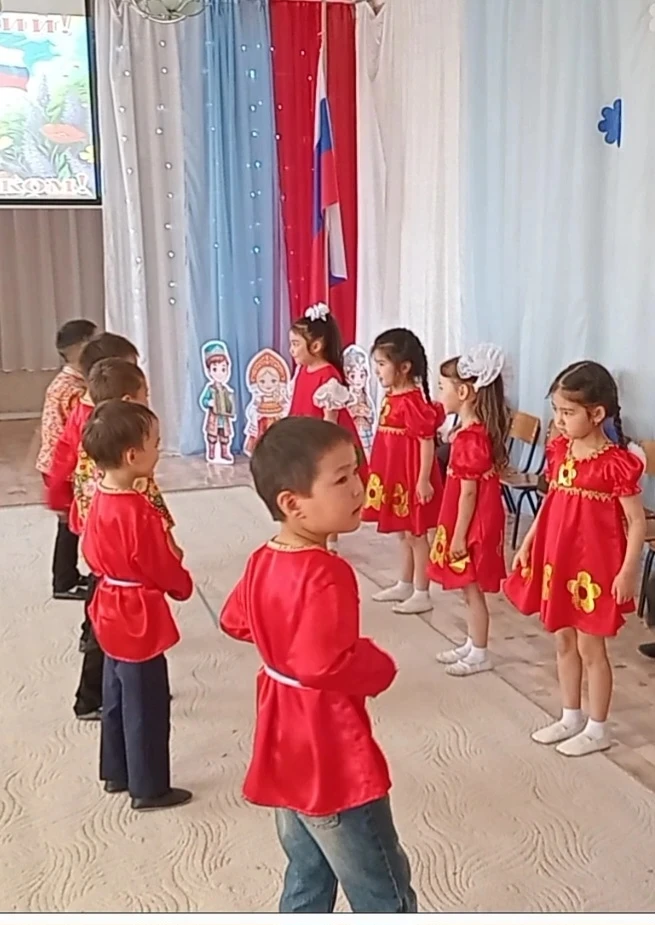 Величественная, сильная, родная — с Днём России! 🇷🇺❤️