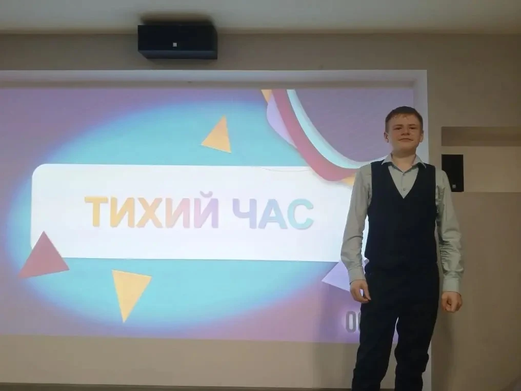 📚 «БИЛЕТ В БУДУЩЕЕ»: УВЛЕКАТЕЛЬНАЯ ПРОФОРИЕНТАЦИЯ В ШКОЛЕ №4! 🚀  В нашей школе продолжаются мероприя