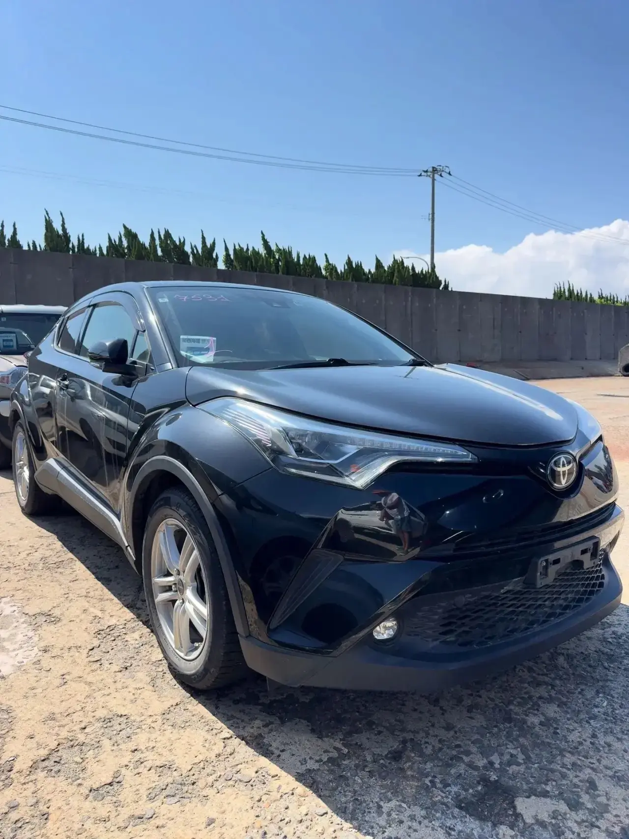 Получили фотоопись с ярда в Японии🇯🇵

TOYOTA C-HR 2018 
- Двигатель: 1.2
- Пробег:45 тыс.км
- Оцен