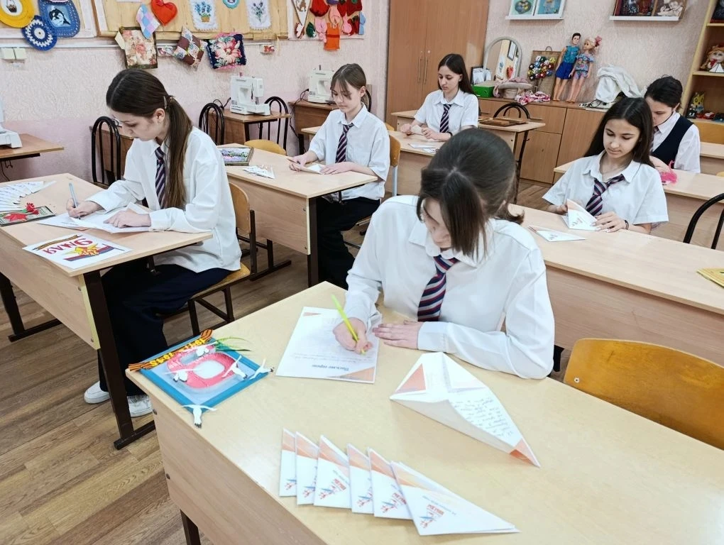 Волонтёры Победы и медиа- волонтёры приняли участие в акции "Диктант Победы". В предверии праздника 