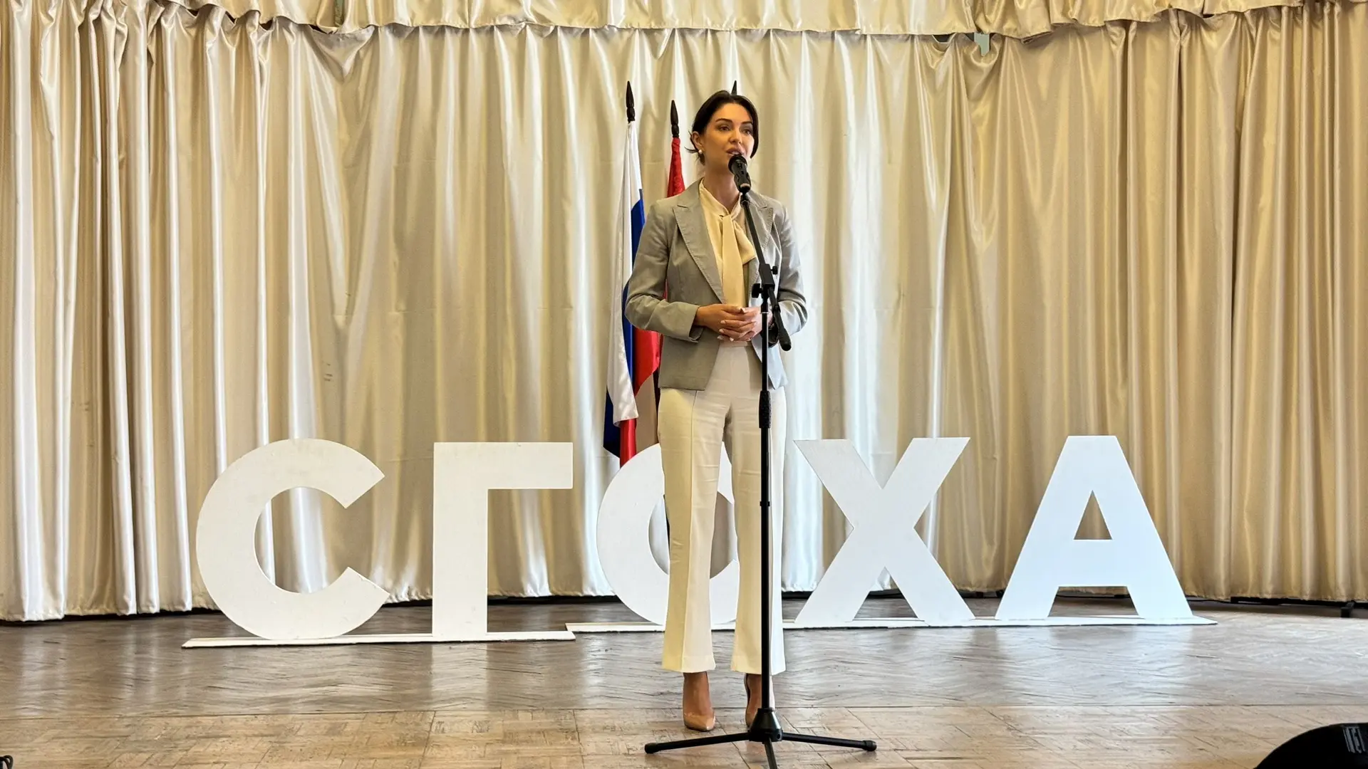 🎓 ДИПЛОМЫ ПОЛУЧЕНЫ – ПУТЬ В ОТРАСЛЬ ОТКРЫТ!

15 июля 2026 года в Смоленской государственной сельско