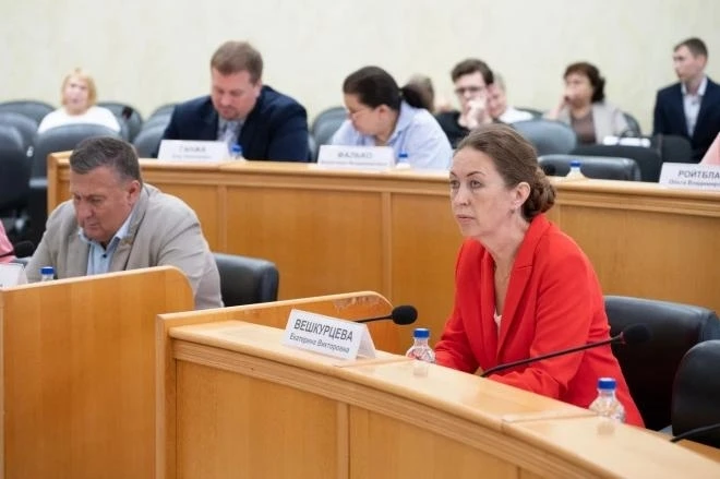 Отдых школьников Тюмени в летние каникулы обсудили в Тюменской гордуме

В этом году в пришкольных ла
