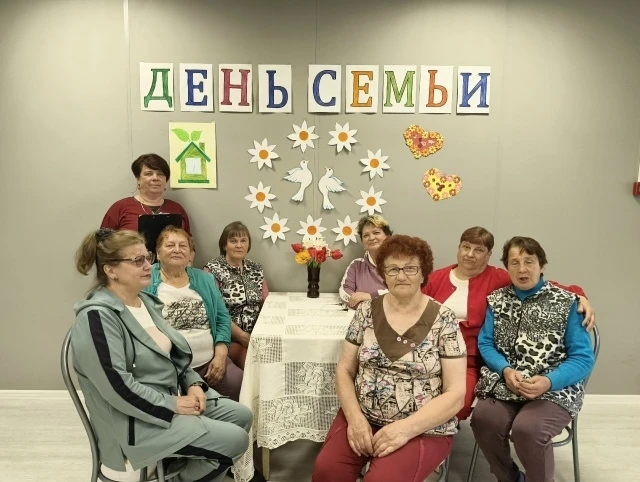 Семья - самое главное в жизни для каждого из нас, это близкие и родные люди, те, кого м...
