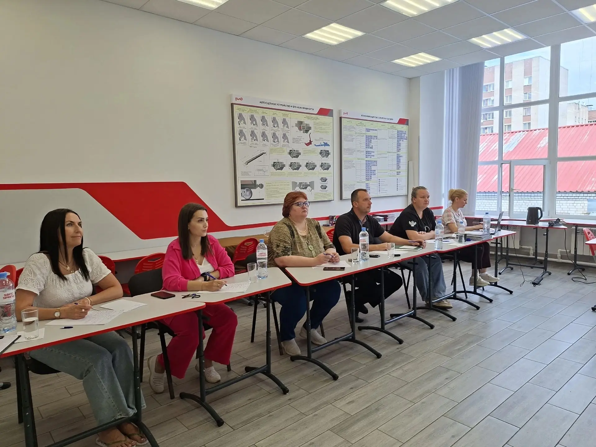 ГИА-2026 🎓

🗓️18 и 19 июня состоялась государственная итоговая аттестация в форме защиты выпускных