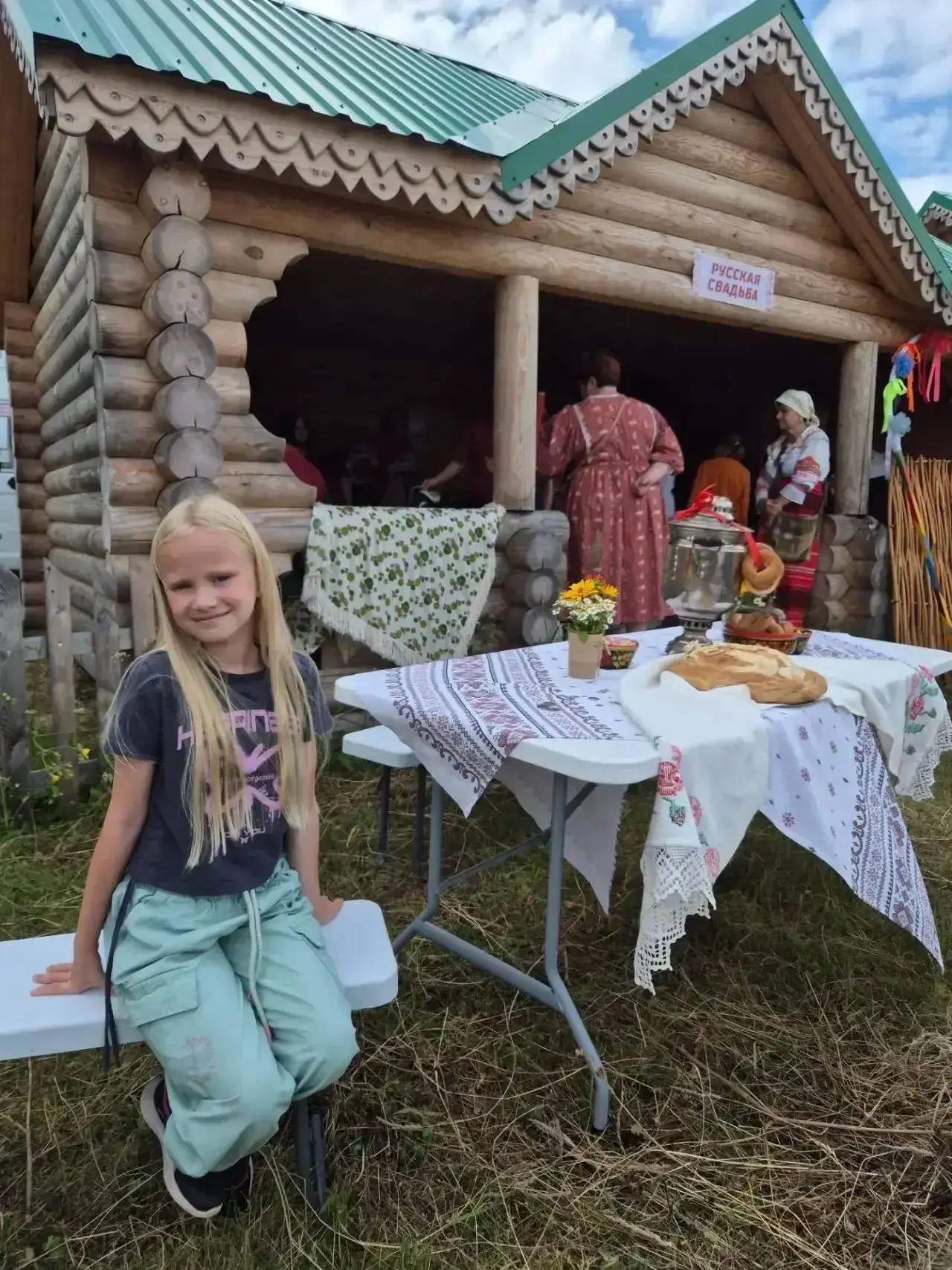 В ГОСТЯХ У БАБУШКИ