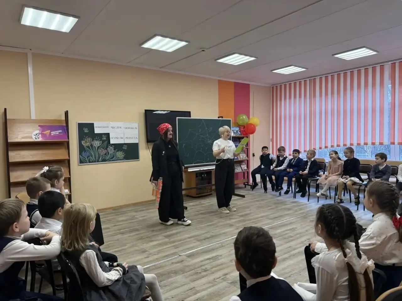 🎭 Волшебное театральное приключение в День театра! 🎭  27 марта, во Всемирный день театра, активисты 