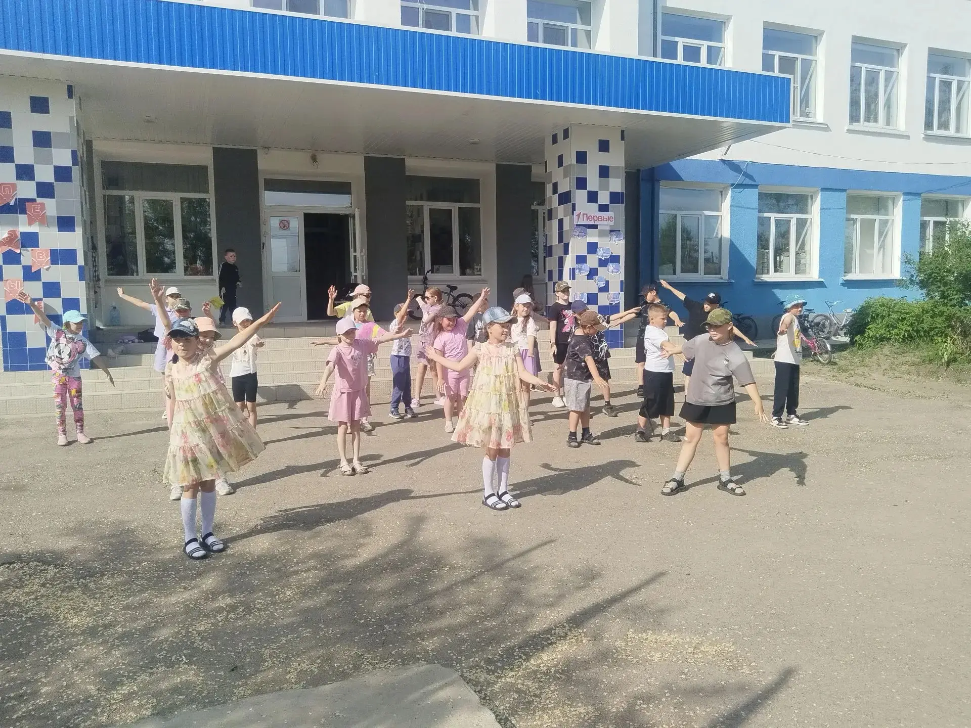 💃💃Танцуют все!!