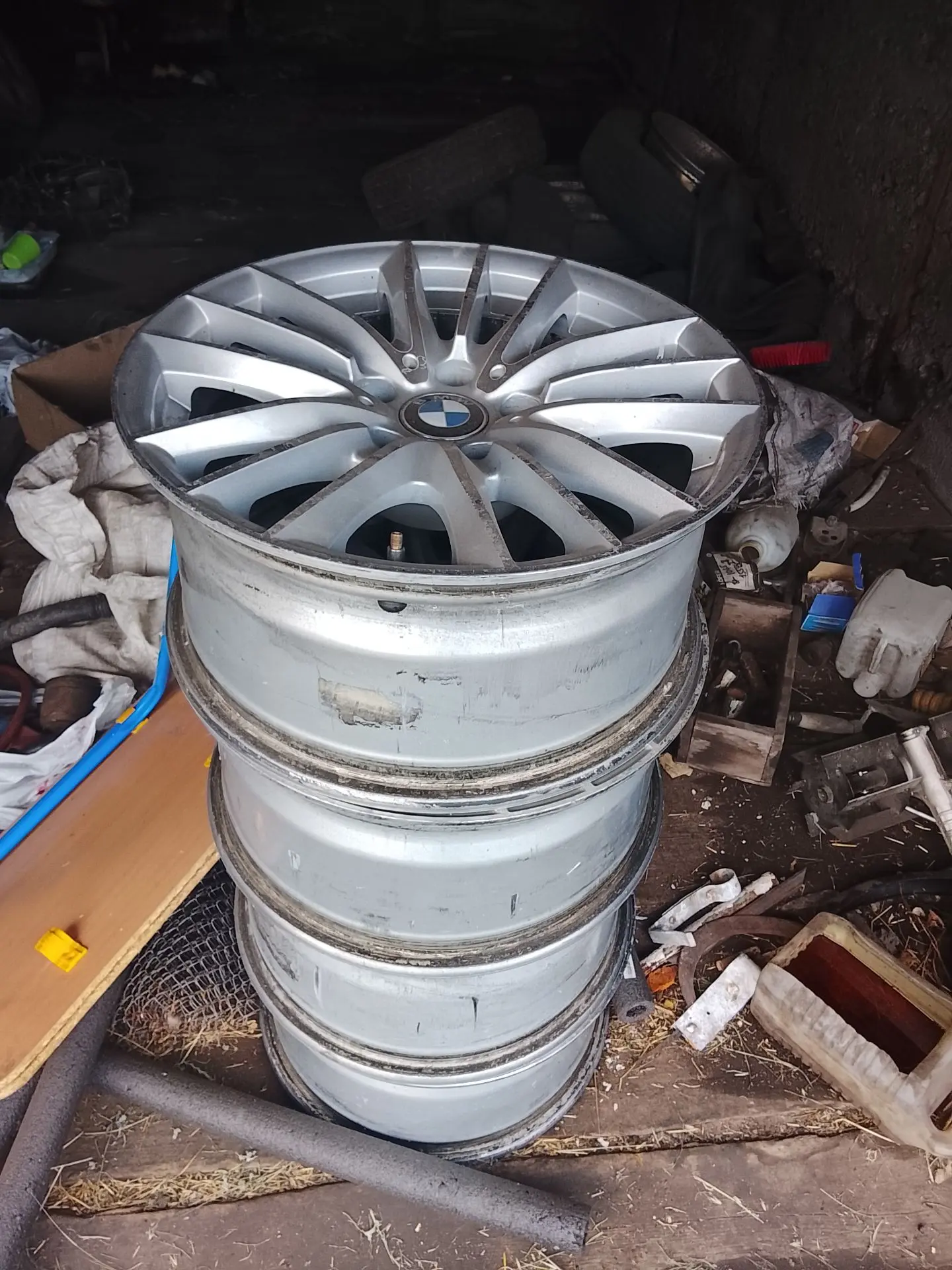 Срочно продам р17 в отс за 10 тр 89001629068
