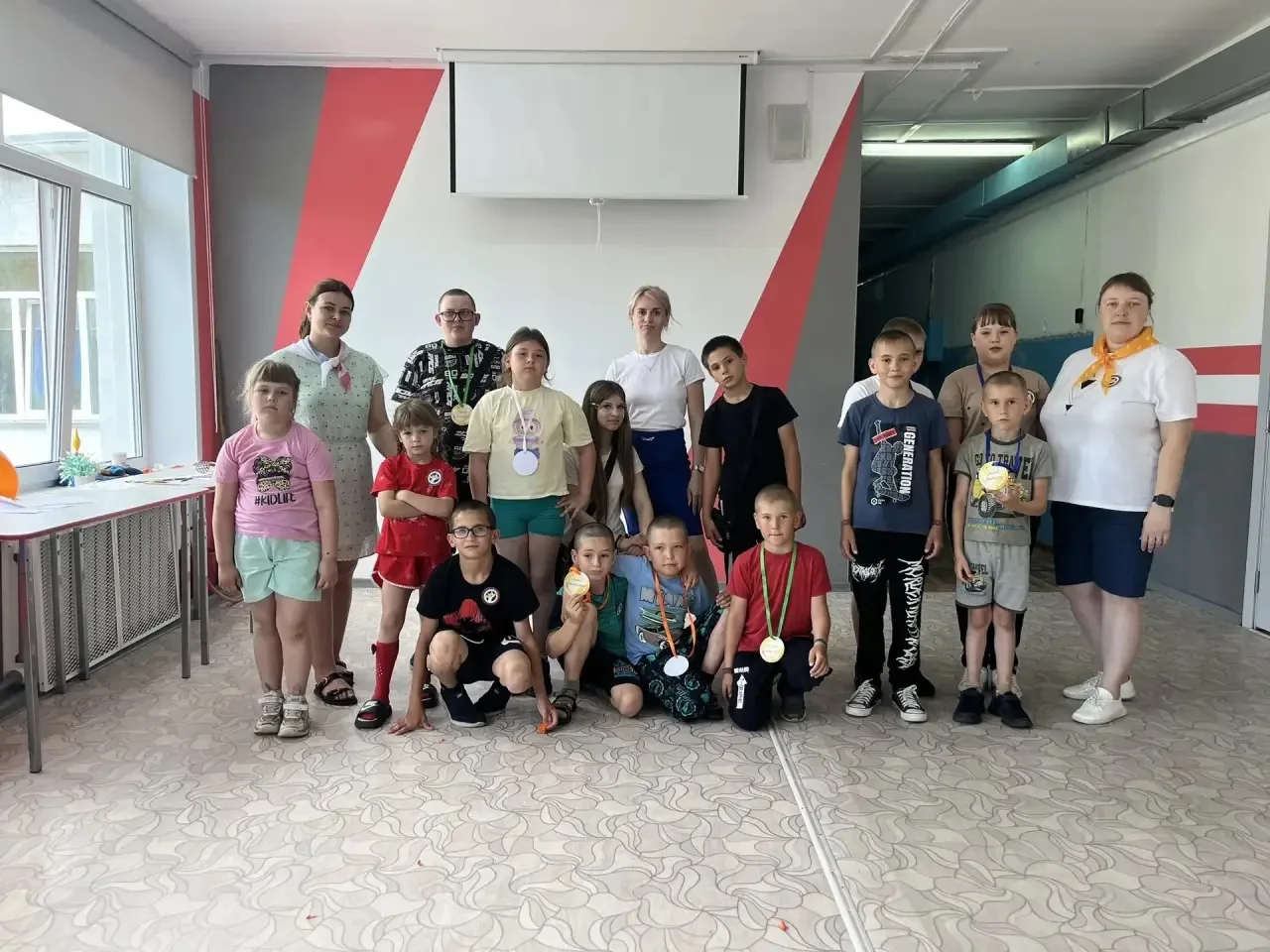 Шестой день, прошедший под девизом «В здоровом теле — здоровый дух», представляет собой отличный при