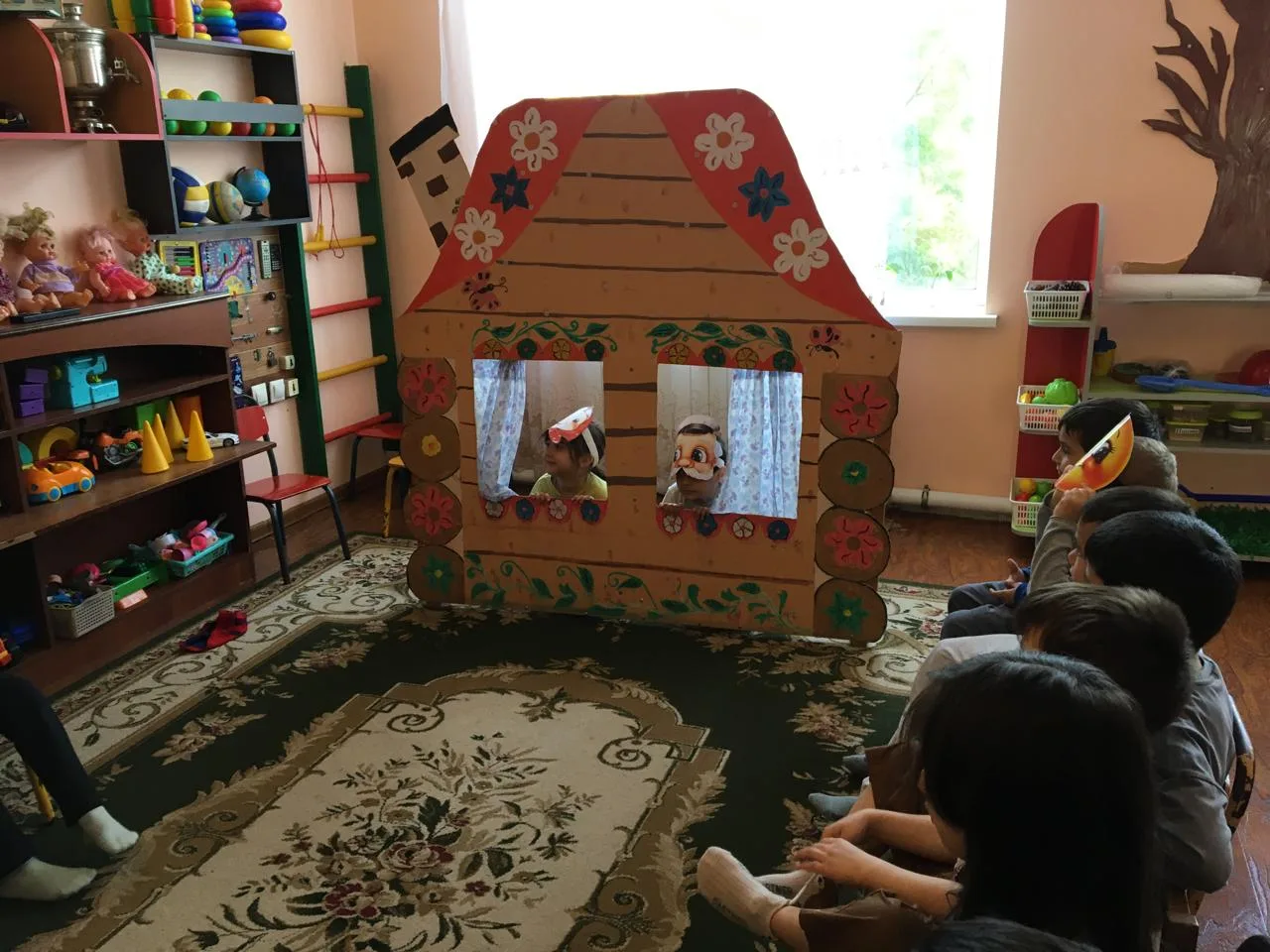 Инсценировка  сказки "Колобок"  в средней группе"Солнышко 🌞".