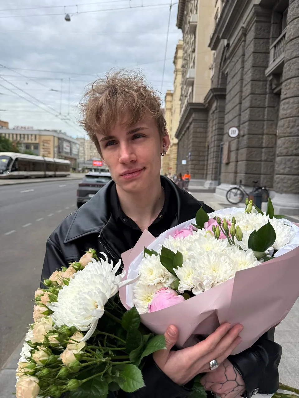приехали поздравлять нашу Алинку с днём рождения💐🍕