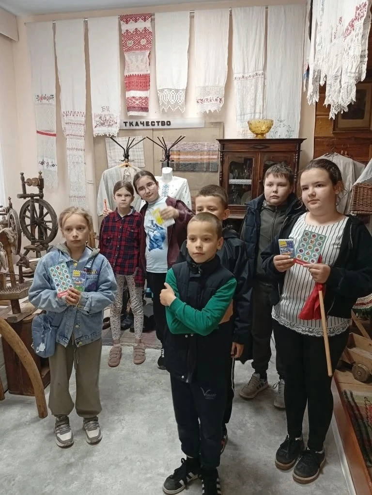 Программа 16 июня объединила в себе творческую подготовку к масштабному лагерному празднику "Парад н