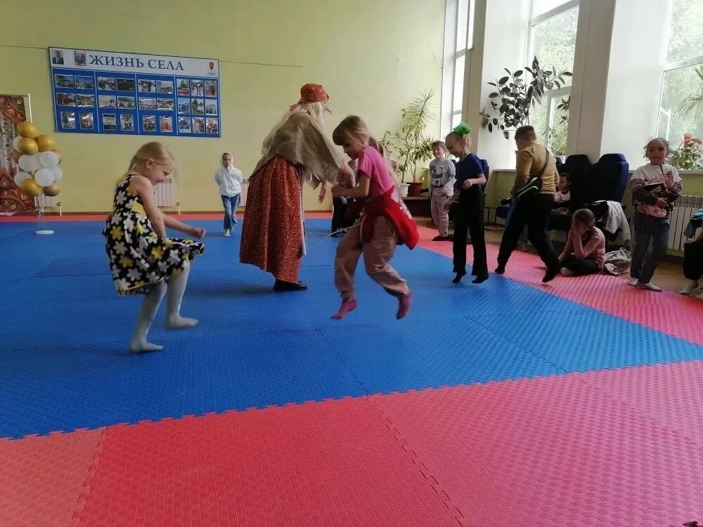 Третий день в лагере #Исток: День Первых!

Сегодняшний день был невероятно насыщенным и прошёл под д