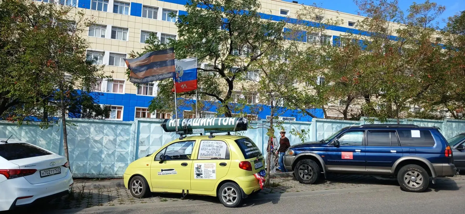 Новороссийск. Сарматмобиль совершил автопробег из Центрального в Восточный район, чтобы...