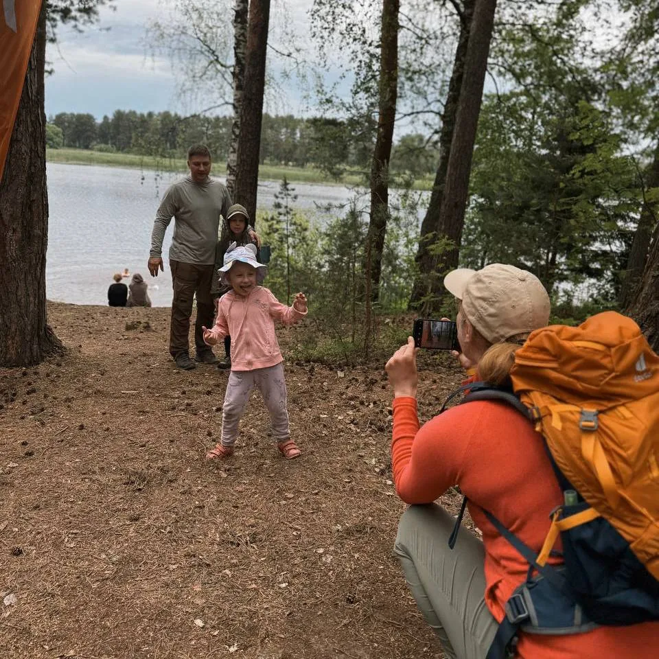 Кстати, на выездах в выходные свободных мест не было совсем🧡 — так что сезон чувствует...