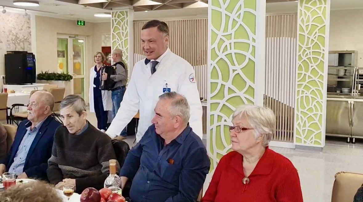 Сегодня в домашней атмосфере мы собрались с теми, кто стоял у самых истоков нашего Феде...