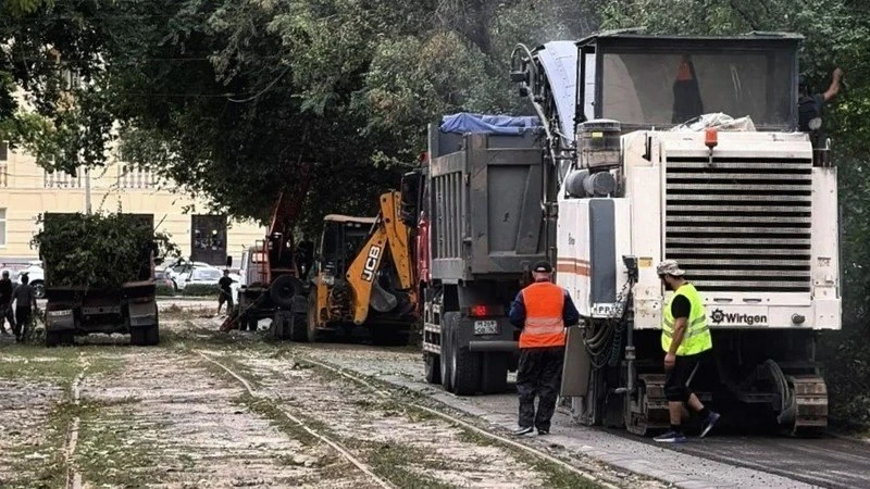 Ремонт дороги стартовал в переулке имени Галины Петровой