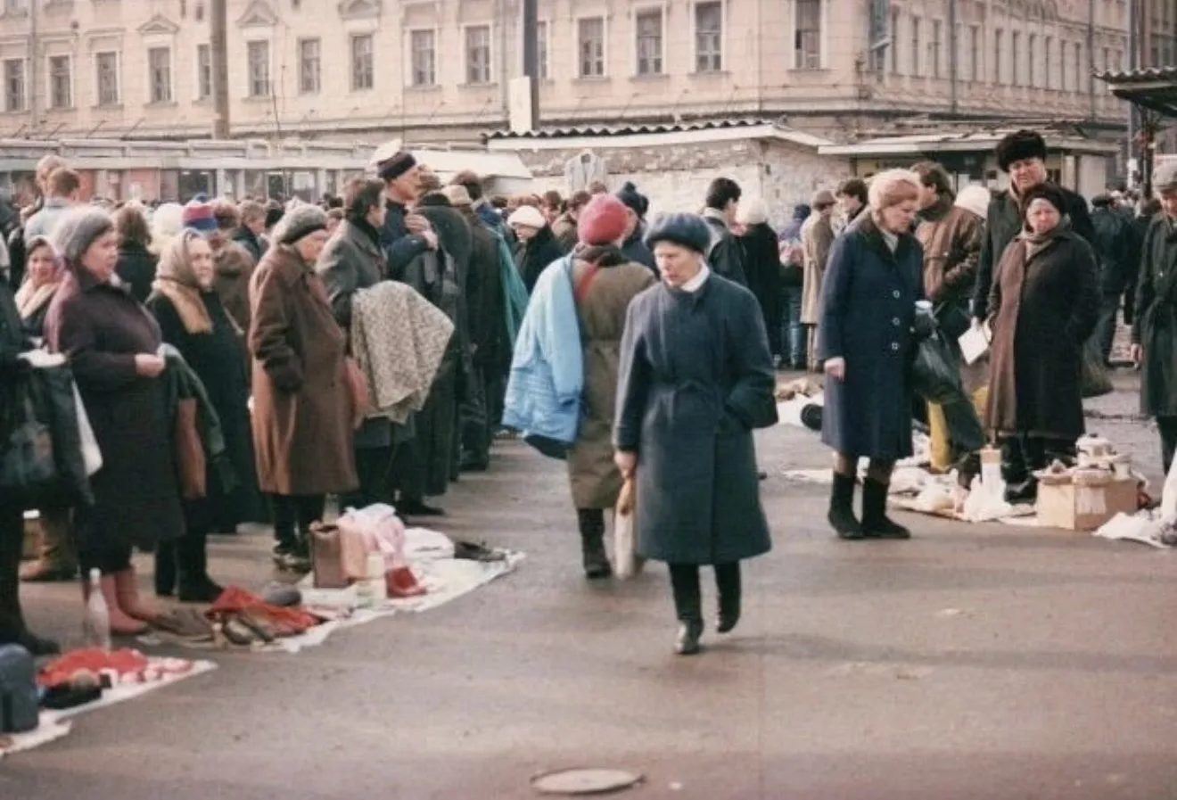 66% россиян уверены, что самые тяжелые времена для страны ещё впереди - ВЦИОМ