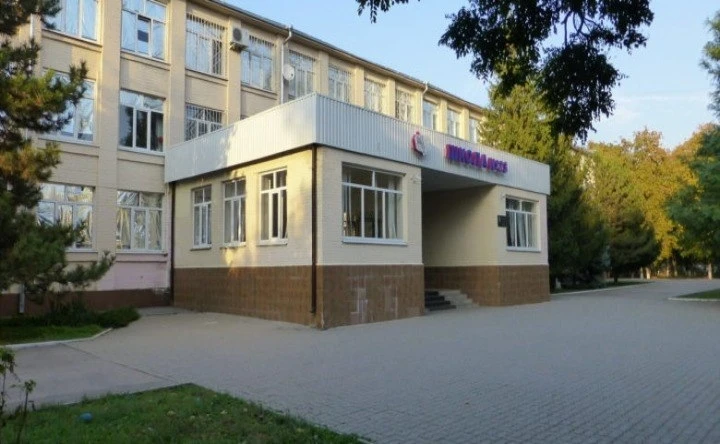 В Новочеркасске в двух школах открылись полицейские классы 👮