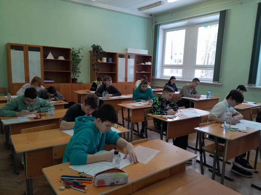 📣 Стартовал марафон заключительных этапов перечневых олимпиад на базе лицея № 33! 🚀 🚀 Поехали! 🎓Перв