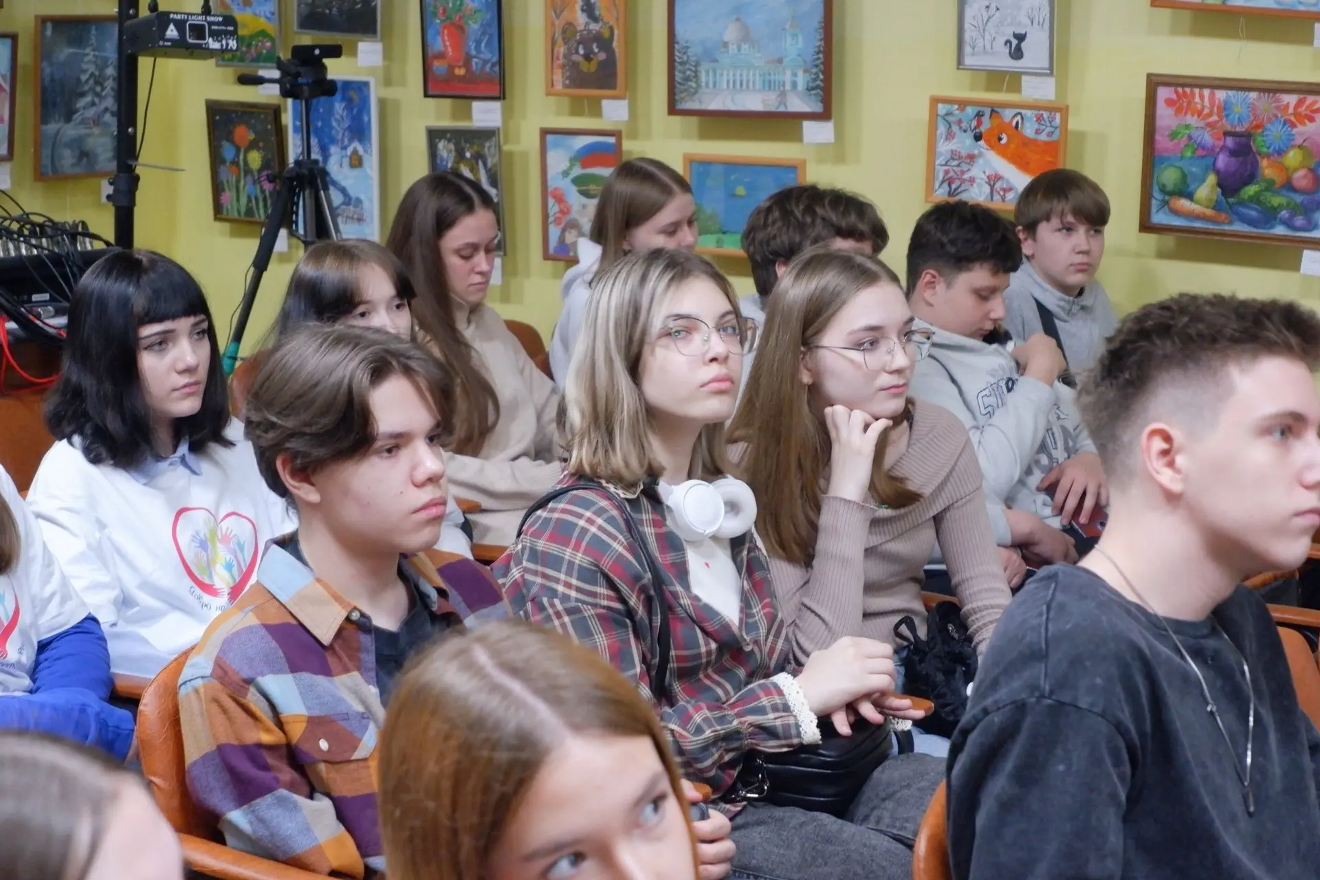 Лидеры волонтёрских отрядов из школ города Курска обсудили участие в акции «Чистое поколение – 2026»