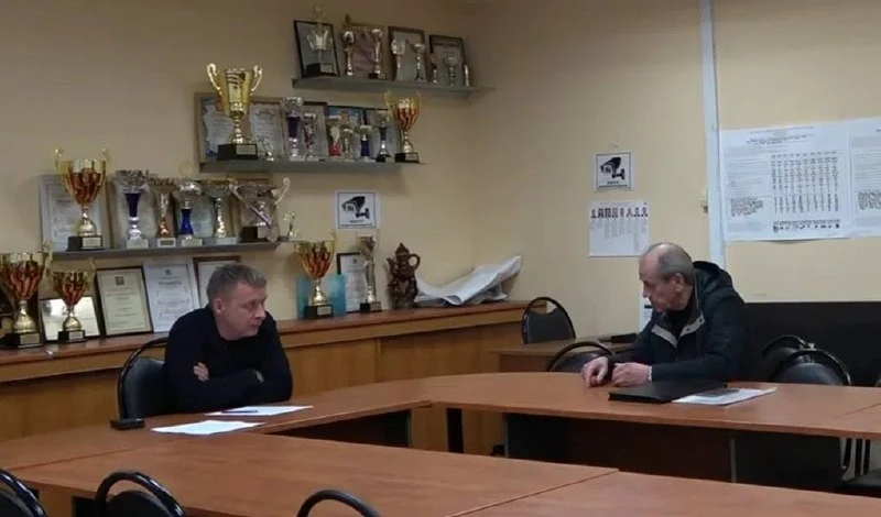 🏠 В Тёплом Стане обсудили должников и установку шлагбаума