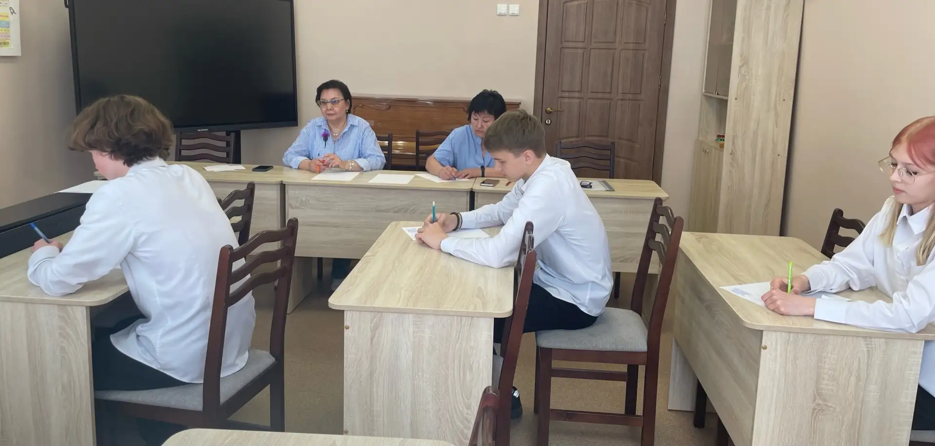 Выпускные экзамены в детских школах искусств – это кульминация долгих лет обучения, соб...