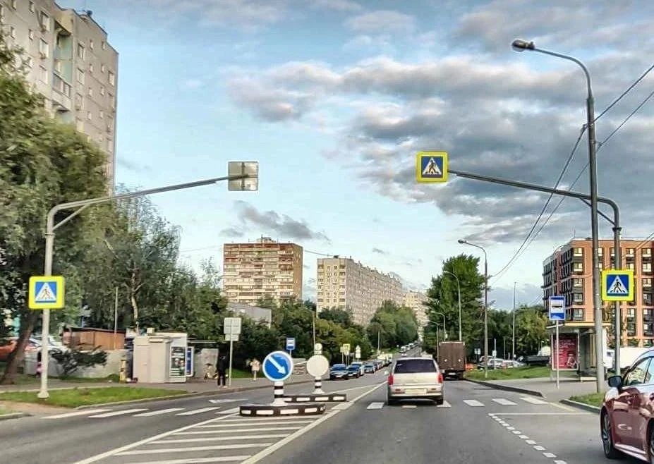 🚦 На Корнейчука появились островки безопасности нового типа
