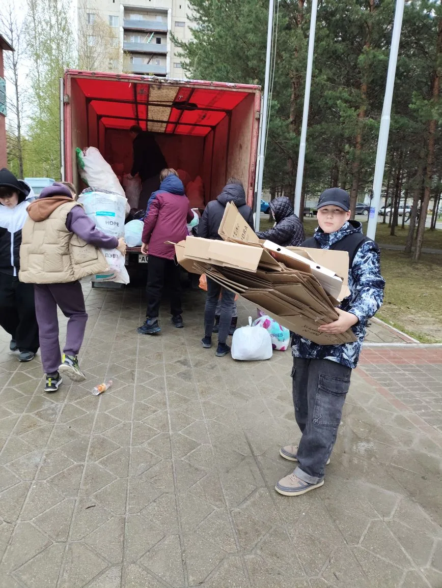 Нашим волонтёрам дождь не помеха! 🌧️💪  ♻ ️24 мая в Нягани состоялась восемнадцатая экологическая акц