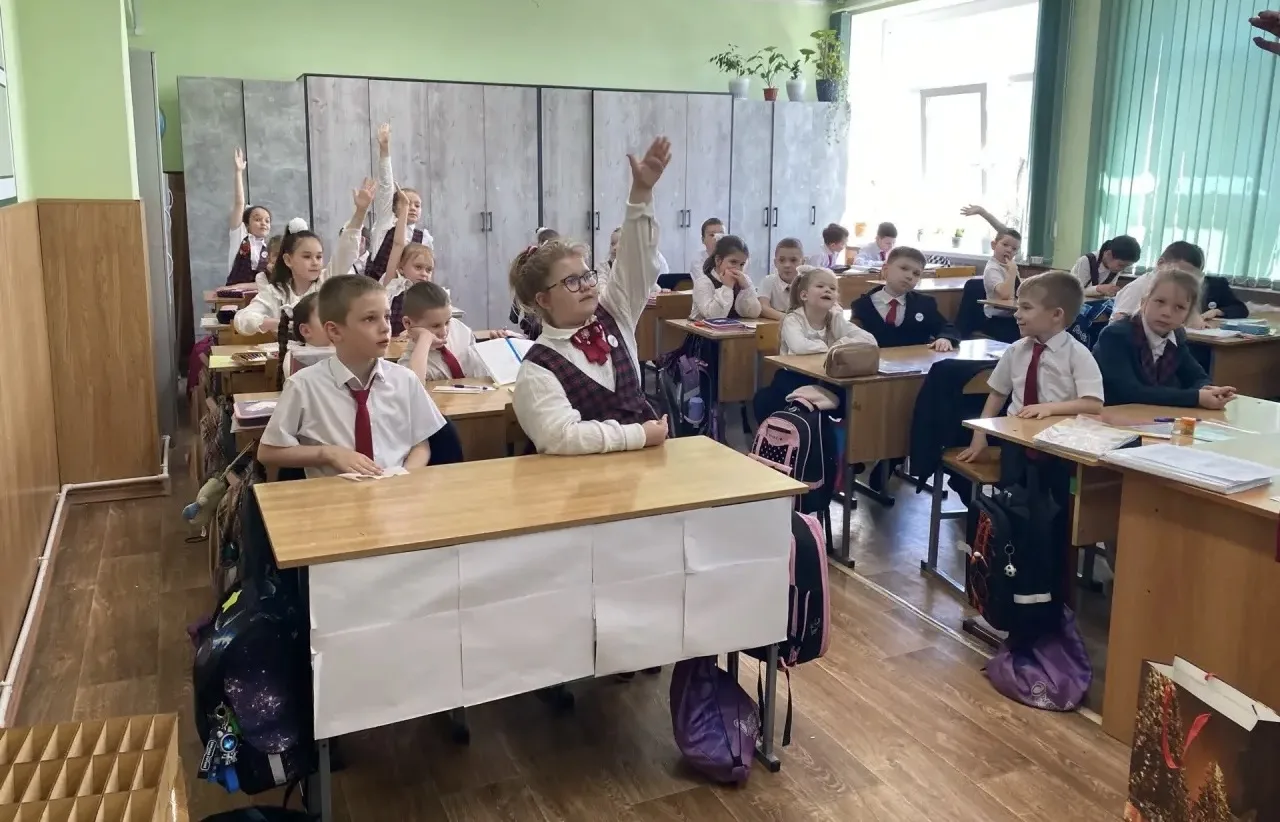 🧠✨ В рамках «Недели психологии» с учащимися начальных классов было проведено игровое занятие «Волшеб
