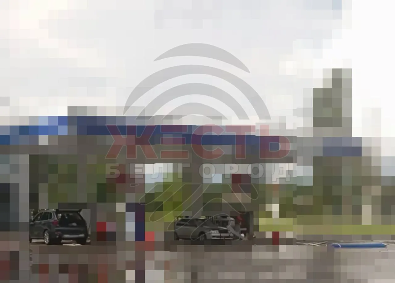 ❗️В Белгороде беспилотник вновь атаковал коммерческий объект.