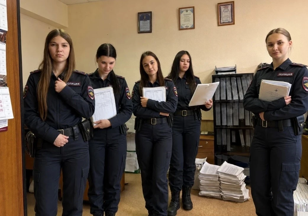 🔷Студенты второго курса Колледжа, очной формы обучения, обучающиеся по специальности 40.02.04 «Юрис