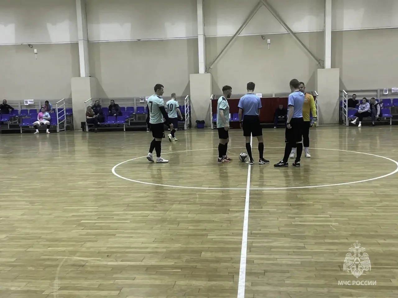 ⚽В Каменске‑Уральском ярко завершился финальный этап спартакиады МЧС Свердловской области по мини‑фу