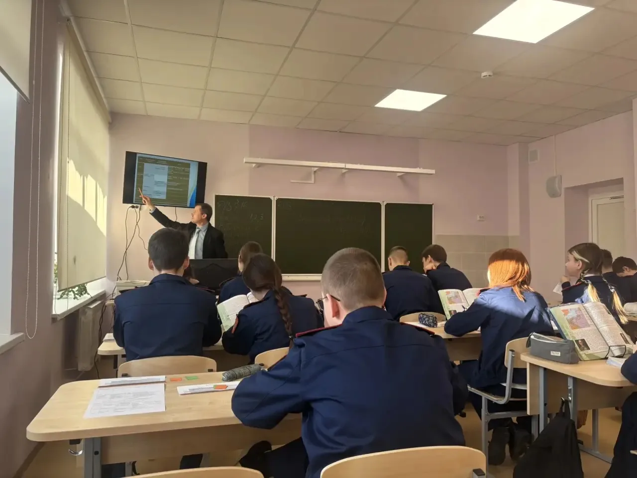 🌟 Открытые уроки в рамках городской методической недели: успех гарантирован! 🌟