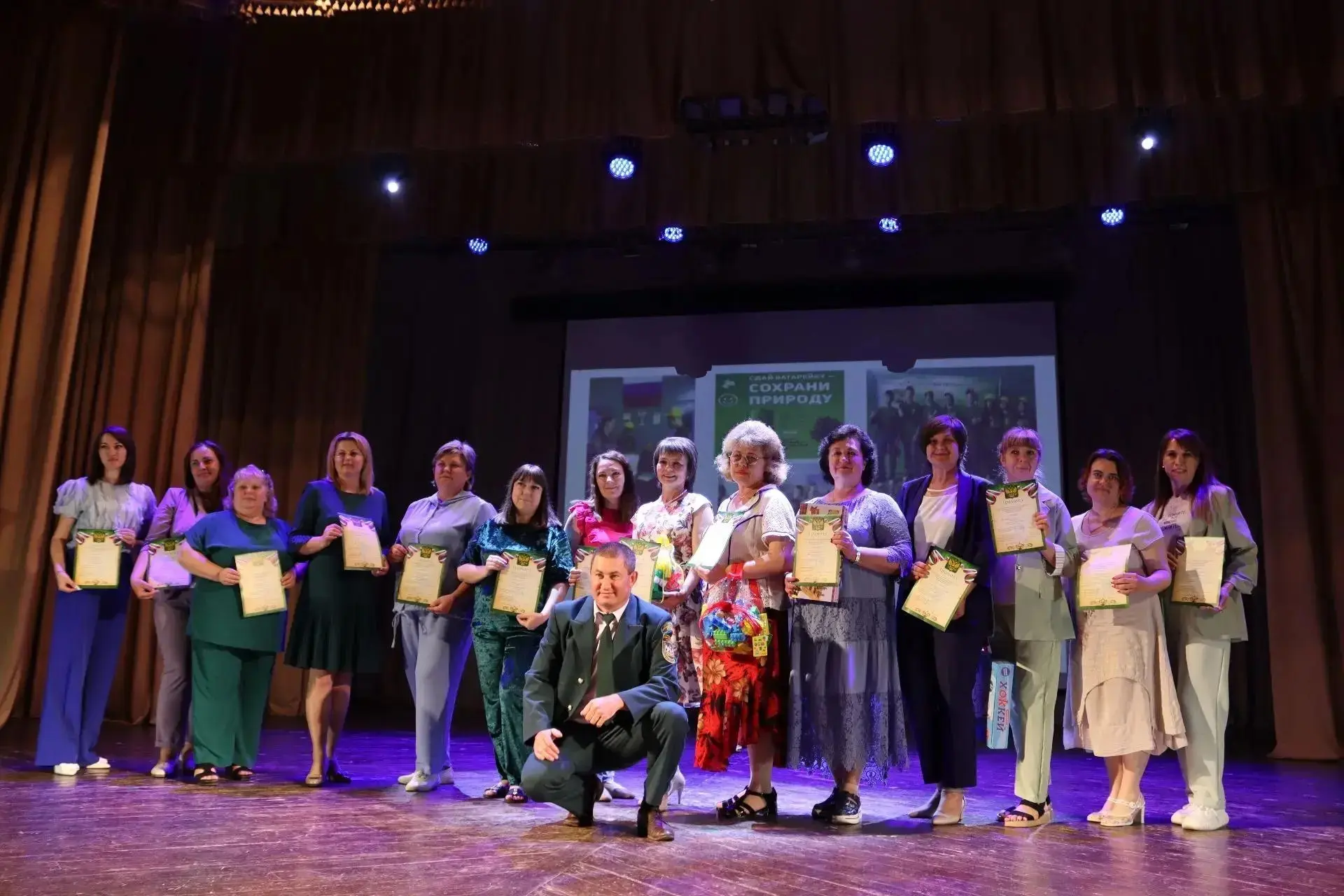 🍀 5 июня в Доме культуры «Созвездие» прошло торжественное мероприятие, посвященное Дню эколога. В з