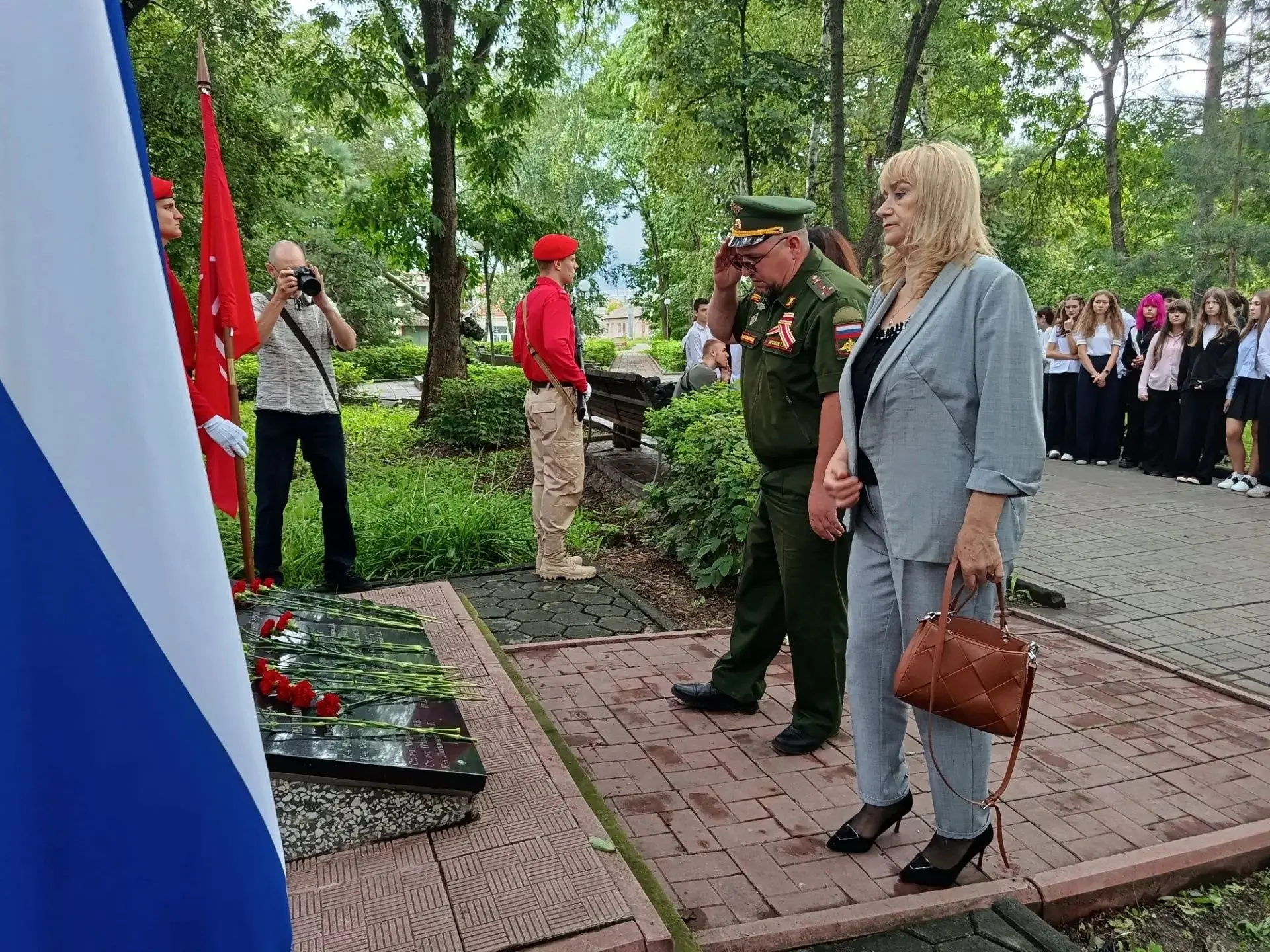 Акция памяти, посвященная   дню солидарности в борьбе с терроризмом прошла в сквере Поб...