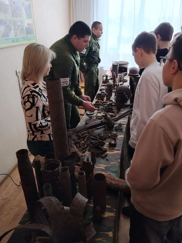 В рамках регионального чемпионата "Профессионалы" 19 февраля обучающиеся 8б класса вместе со своим п