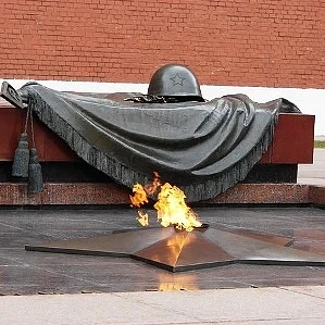 22 июня — День памяти и скорби

Уважаемые ветераны, жители блокадного Ленинграда, бывшие узники фаши