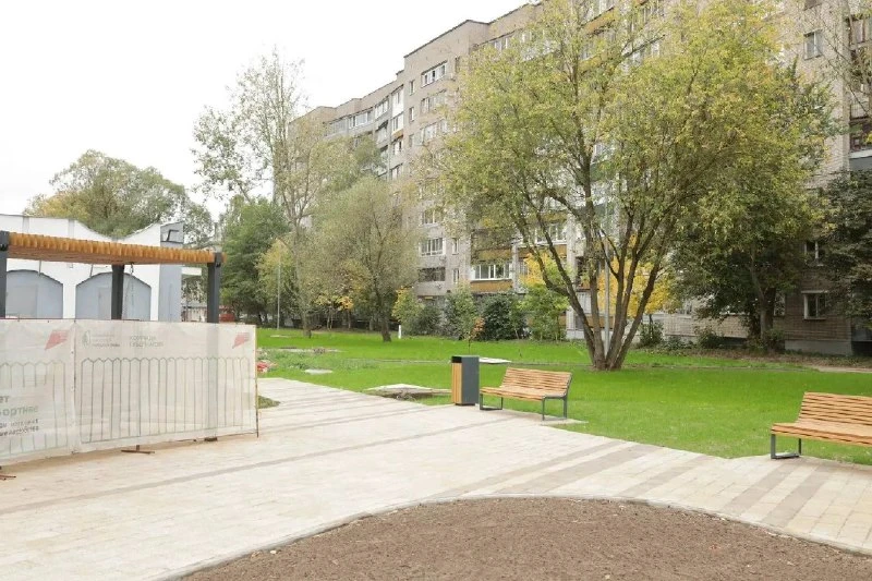 🏗 В Электростали продолжается благоустройство микрорайонов