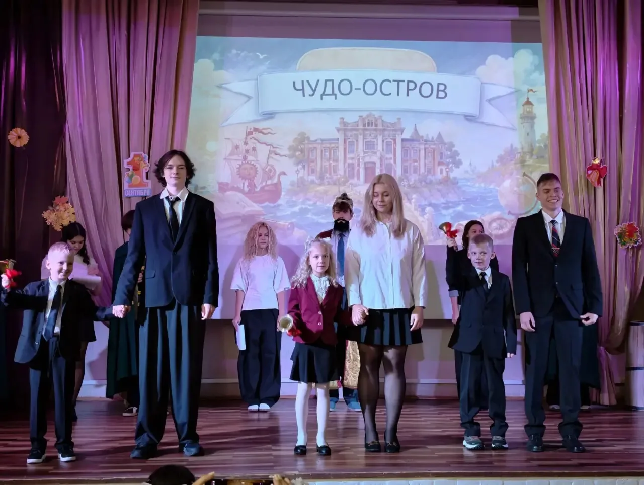 Дорогие подписчики! Праздничное настроение продолжается, и мы делимся с вами кадрами то...