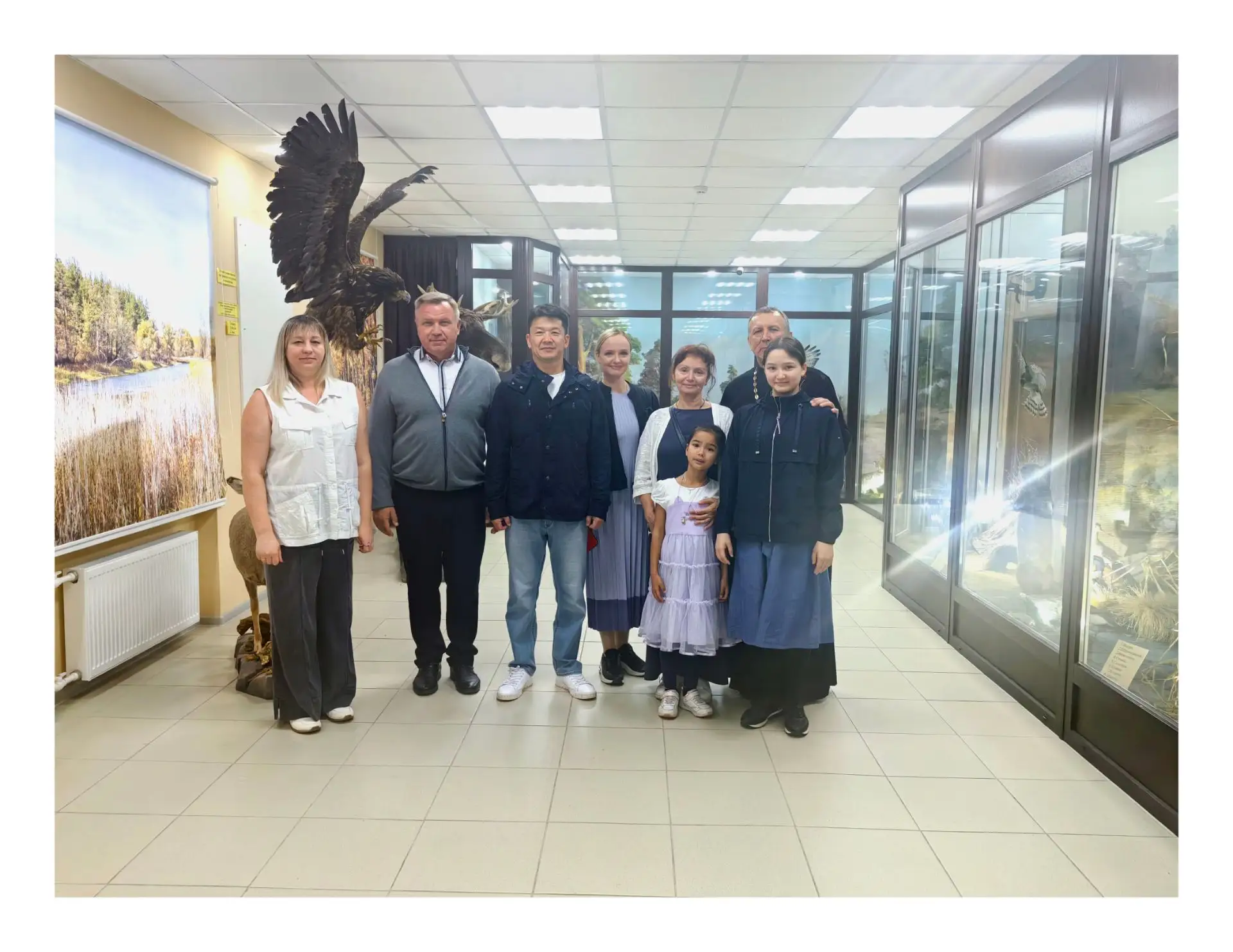 Семья из Японии, которая подарила городу Поворино сруб Храма благоверных святых Петра И...
