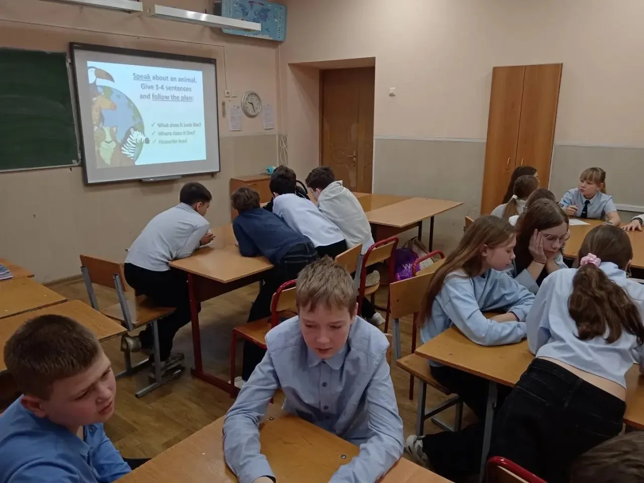 Ученики 5г класса участвовали в командной викторине "В мире животных"🐾 Им предстояло ответить на кав