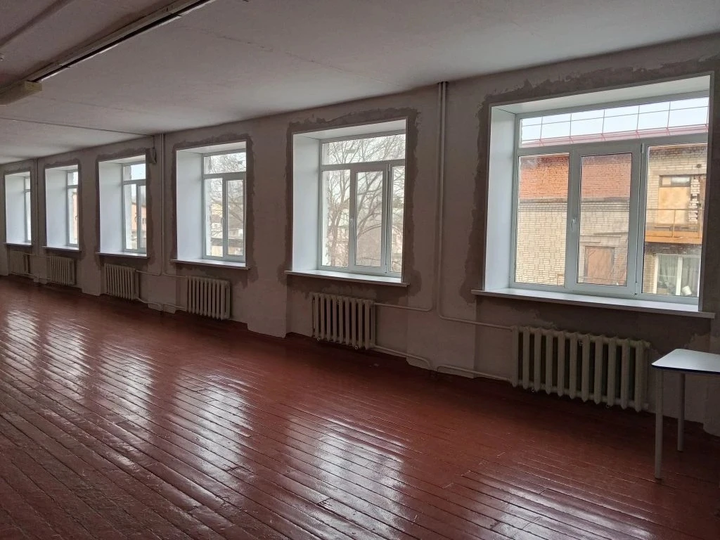 🏗 Капитальный ремонт в школе №2  В средней школе №2 Дальнереченска полным ходом продолжаются работы 