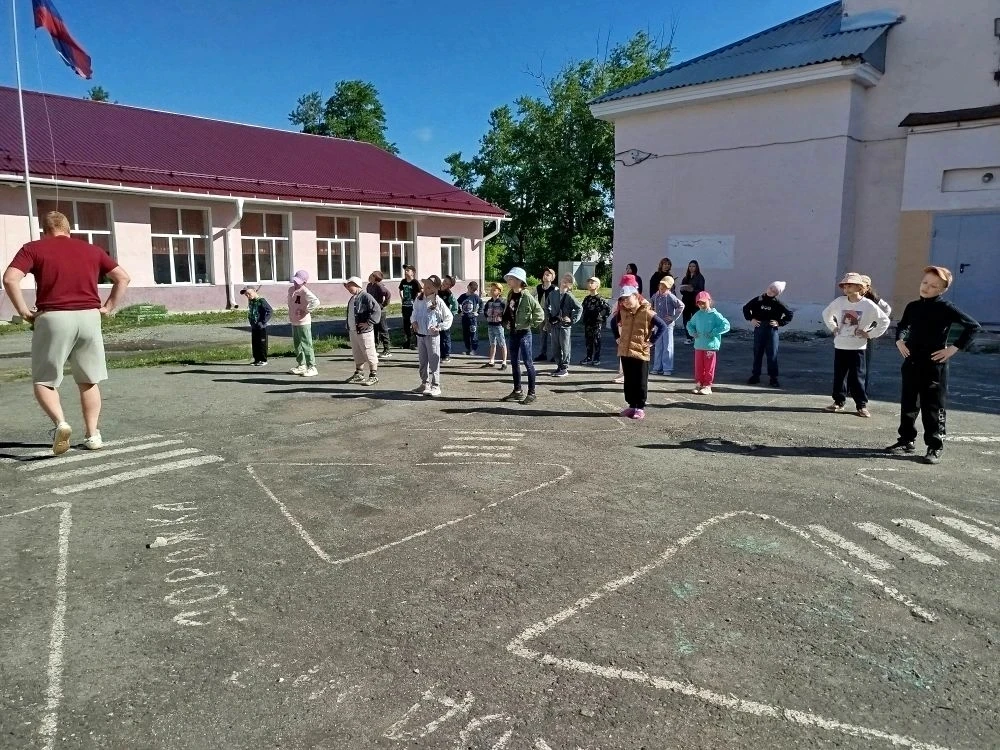 Второй день школьного лагеря выдался для наших ребят насыщенным и ярким! 🎉