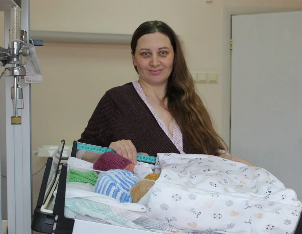 👶🏻👶🏻 Уникальный случай: в Магнитогорске женщина родила вторую двойню  В Магнитогорск в одной семье п